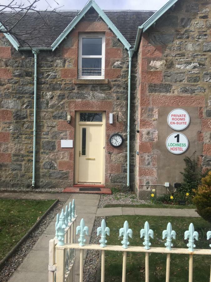 1 Lochness Rooms&Hostel Drumnadrochit Exterior photo